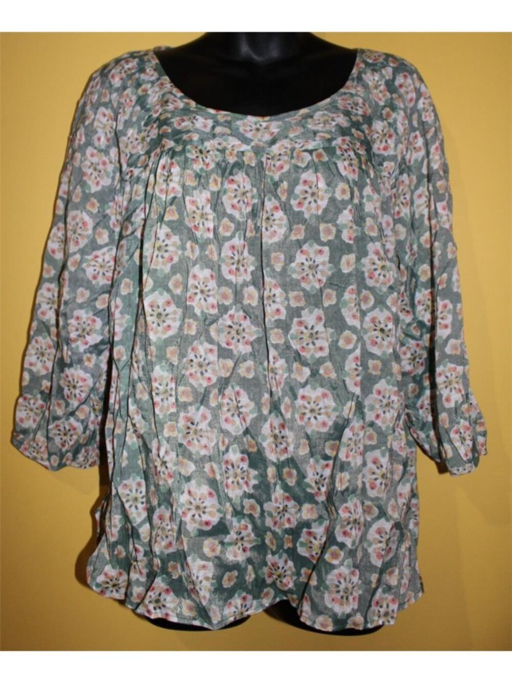 LC Lauren Conrad XXL Pretty Green Floral Blouse 3/4 Slvs Sheer Round Neck